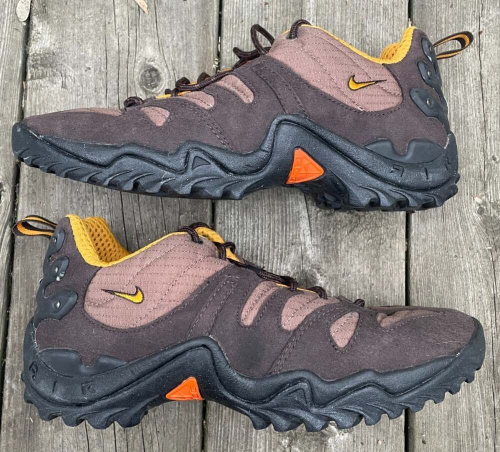 1998 Vintage Nike ACG Air Inhale Low Hiking Boots Sneakers Size 9.5